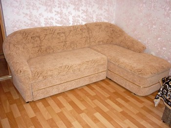 Перетяжка углового дивана на дому в Москве недорого - цены, ткани, фото, отзывы.